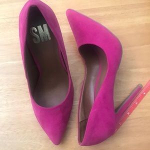 SM  hot pink 4 inch heels man made suede